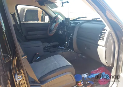 2007 Dodge Nitro Sxt from USA, damaged, VIN 1D8GT28K97W733518